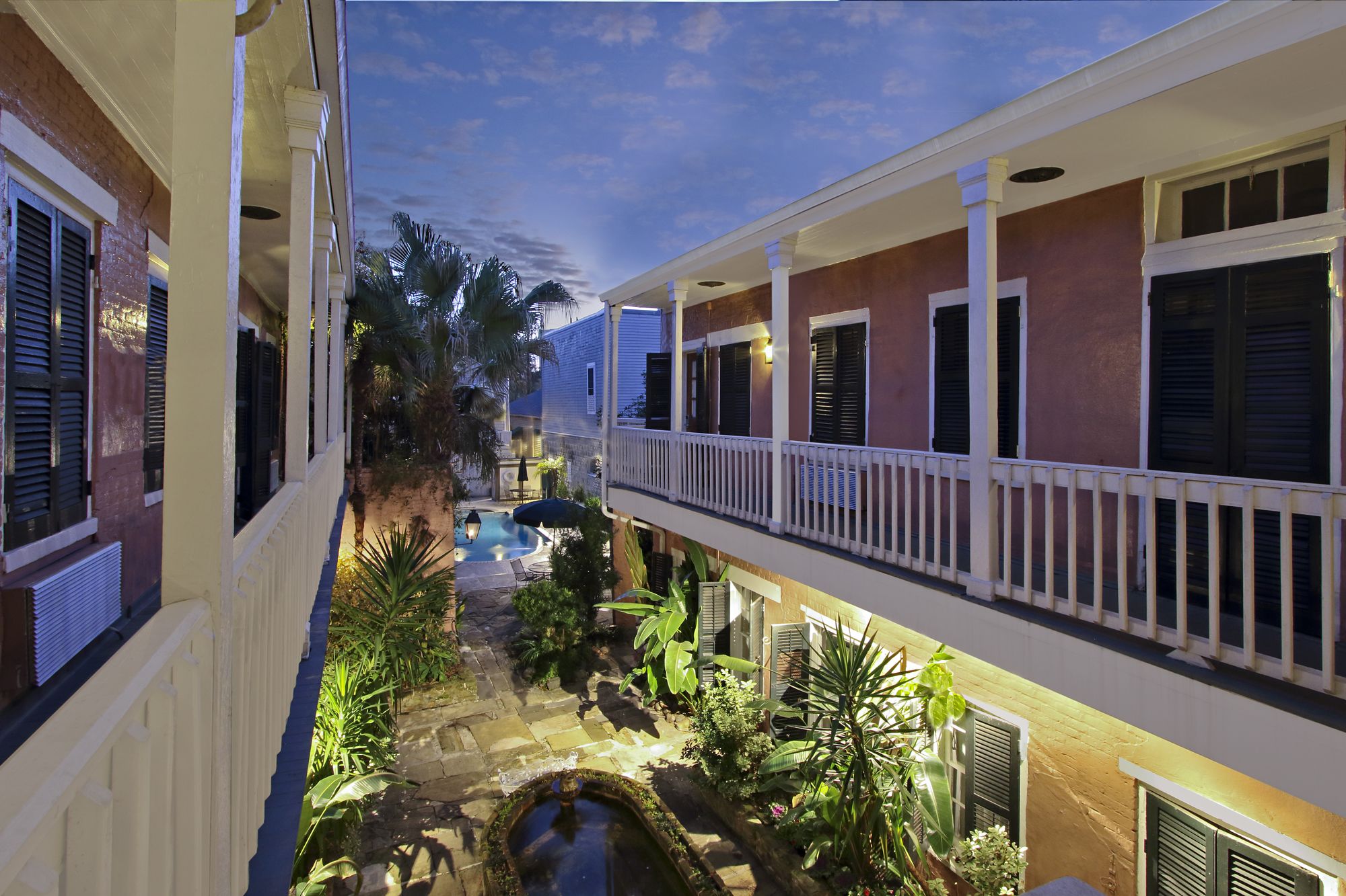 Фото Lamothe House