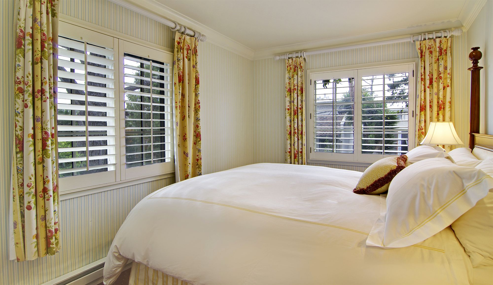 Фото Wayside Inn