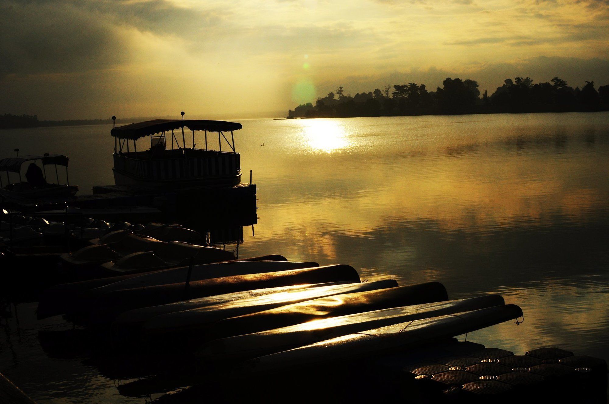 Фото Bukit Merah Laketown Resort