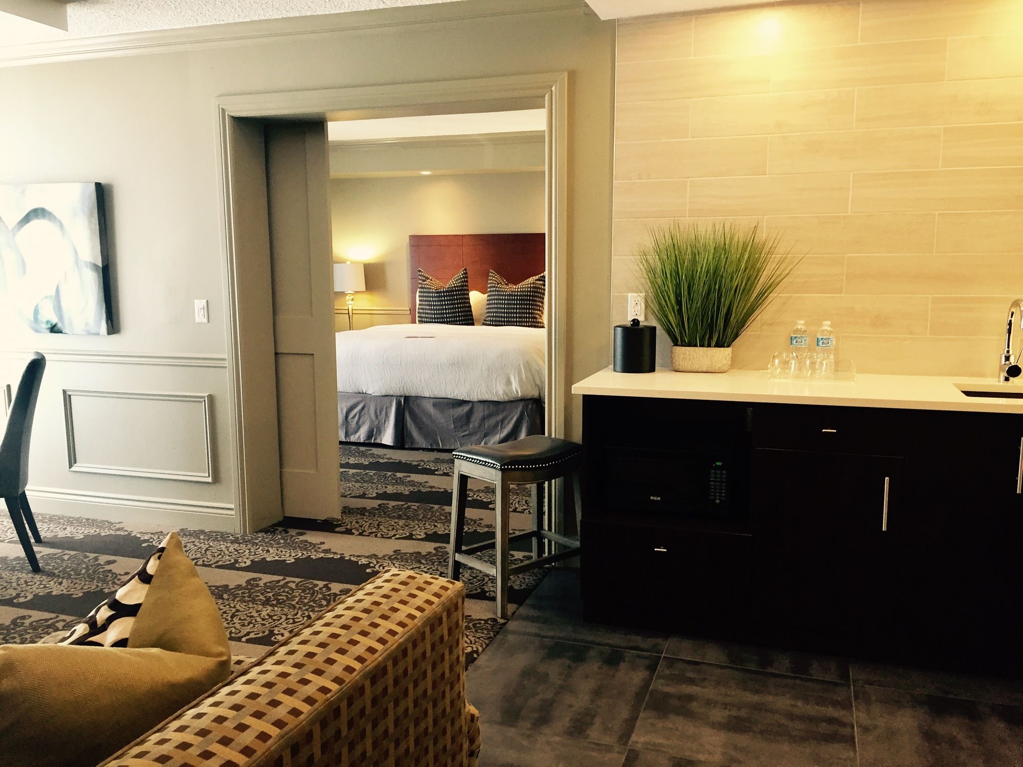 Фото Ramada by Wyndham Cornwall