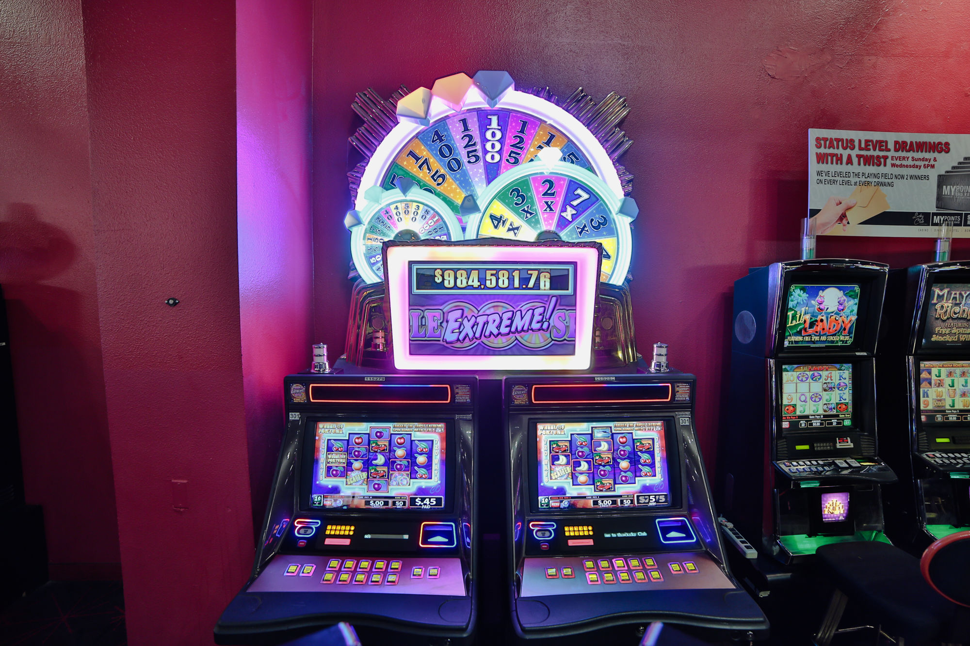 Фото Lucky Club Casino and Hotel