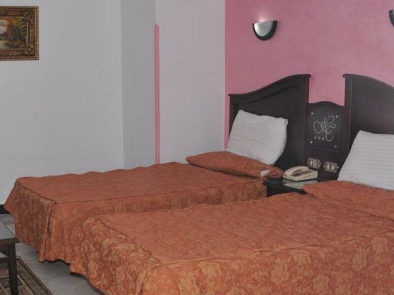 Фото Happy City Hotel