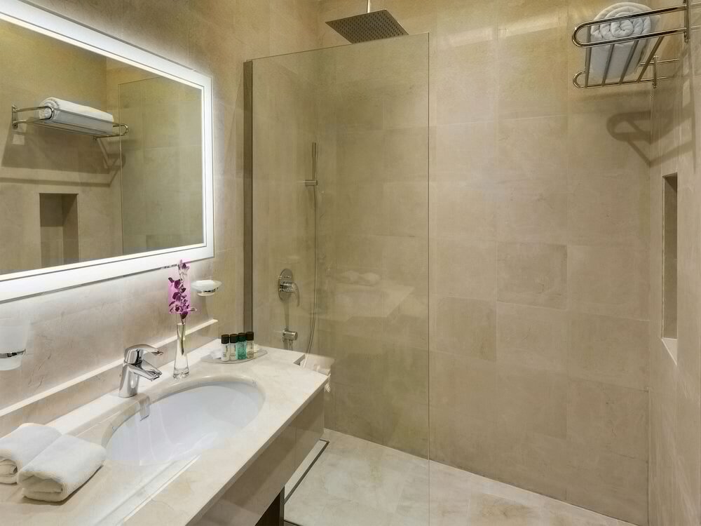 Фото Movenpick Hotel Qassim