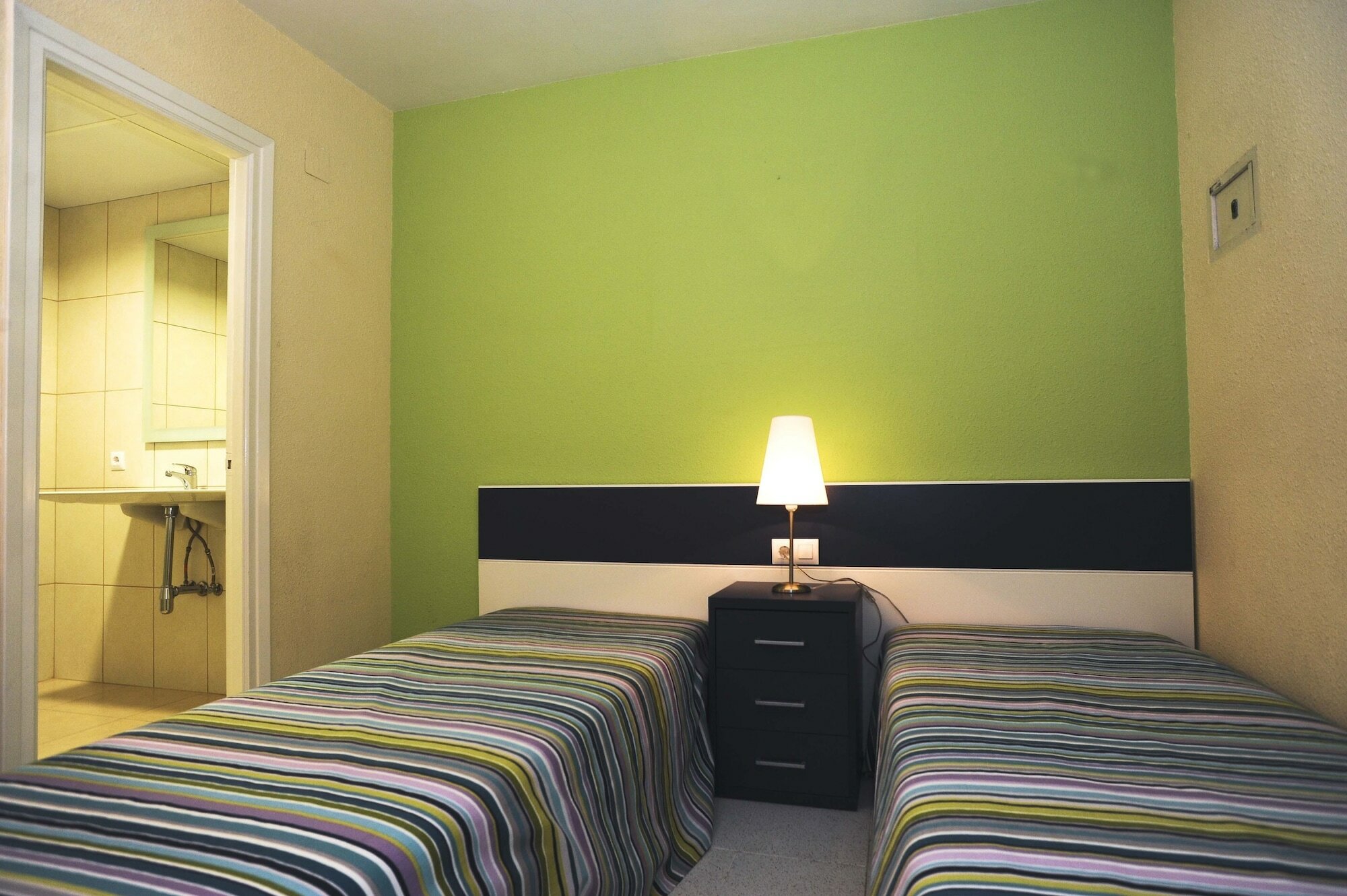 Фото Apartamentos Maurici Park