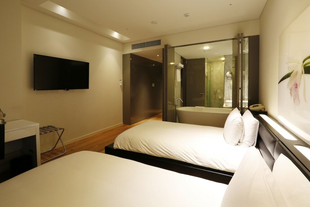 Фото Grand Mercure Ambassador Changwon