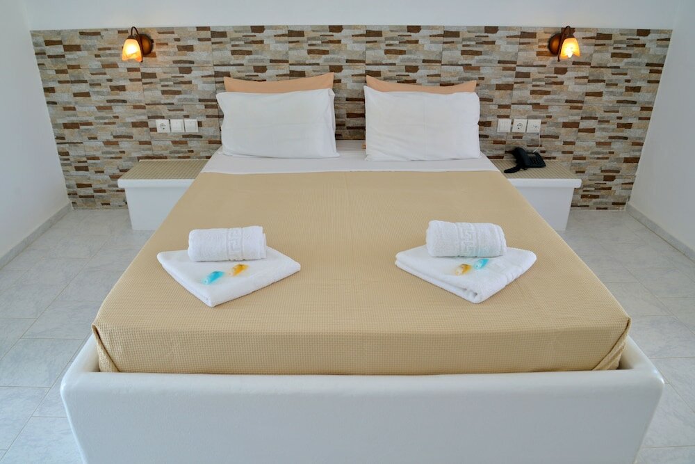 Фото Glaronisia Hotel