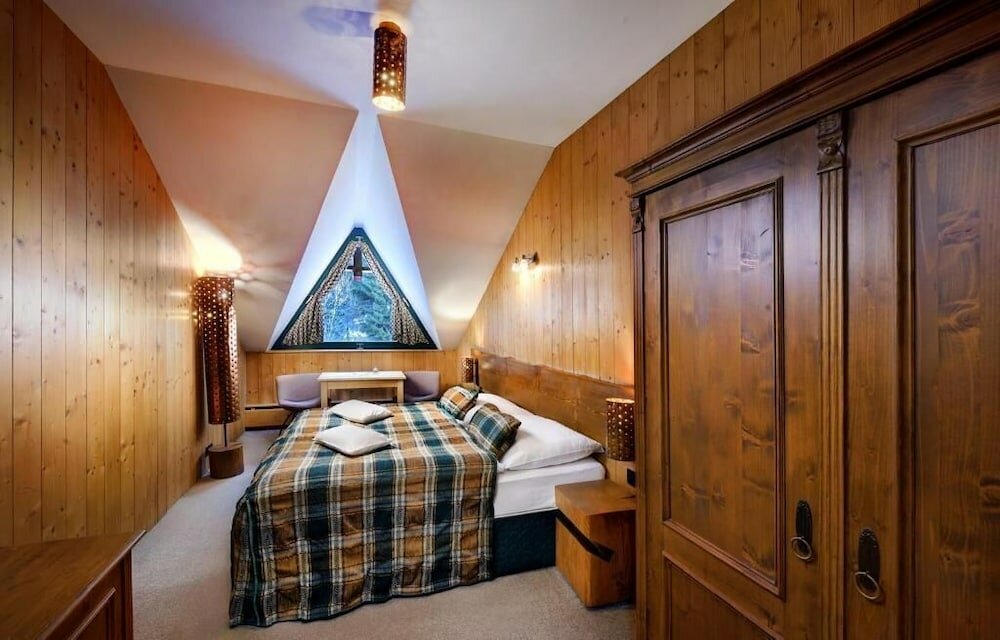 Фото Tri Studnicky