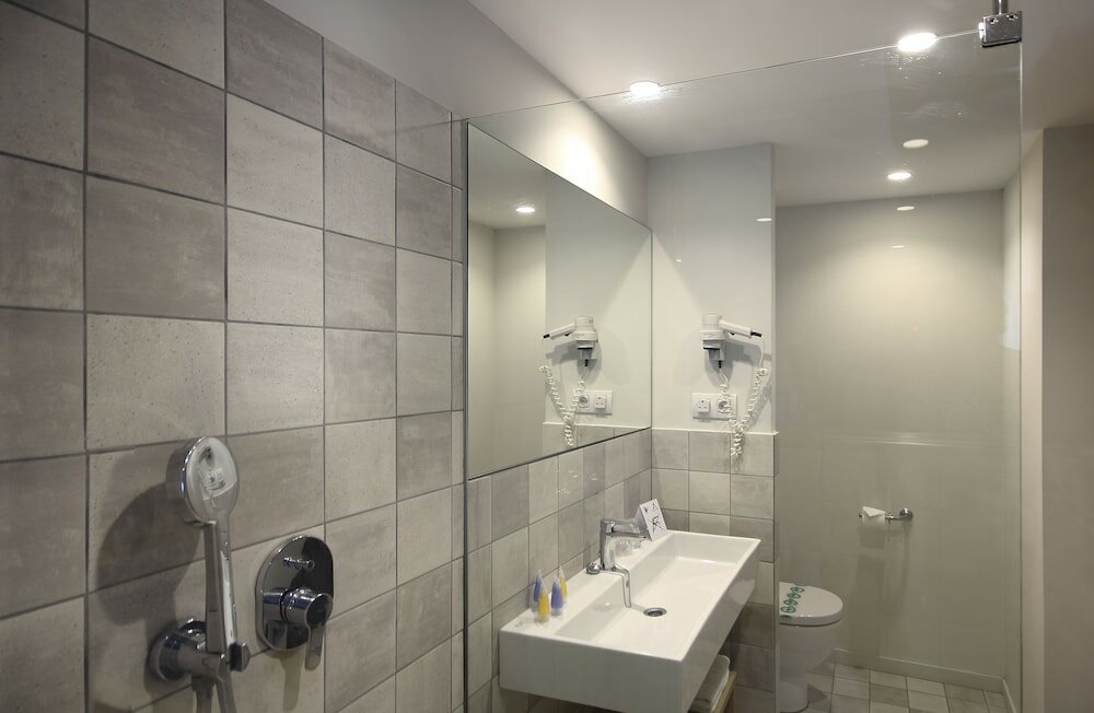 Фото Aqua Hotel Bertran Park