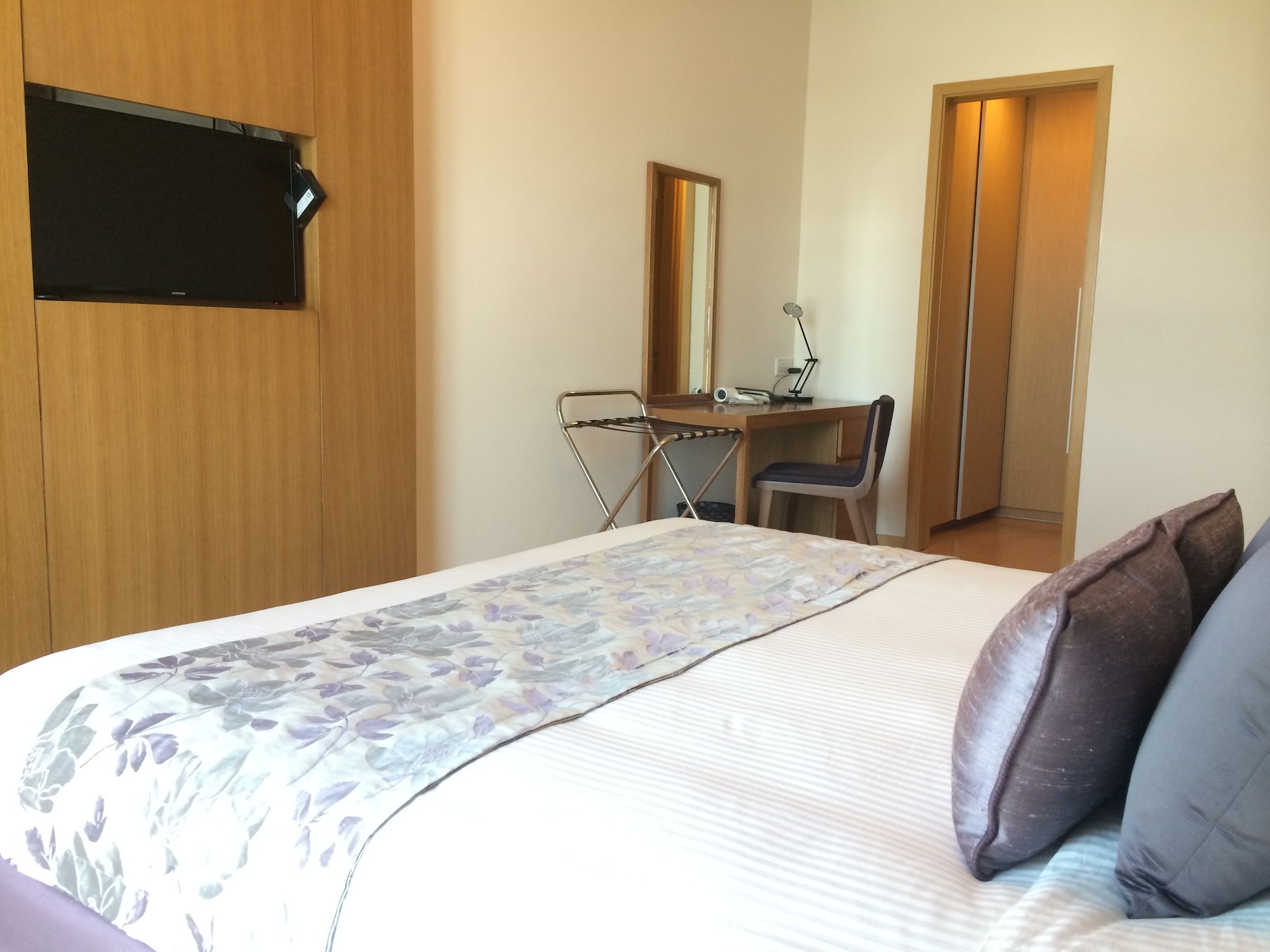 Фото Апарт-отель Somerset Vista Ho Chi Minh City