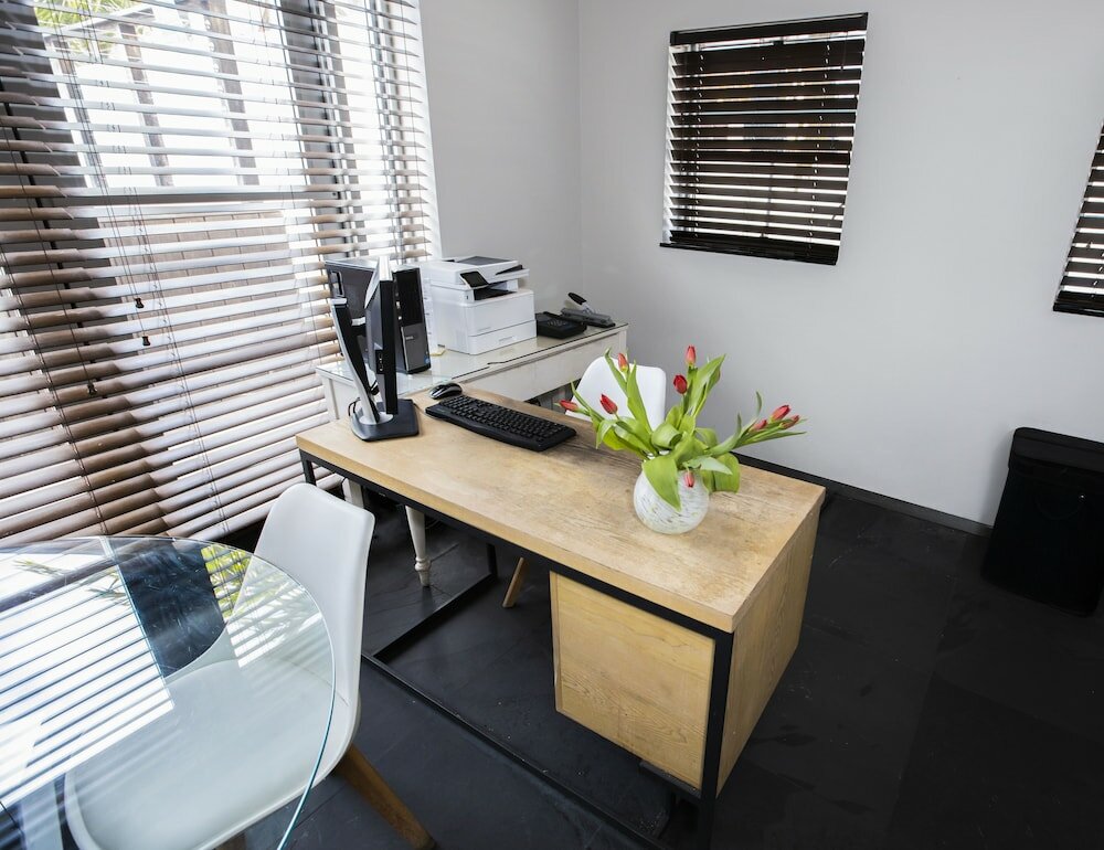 Фото Posh South Beach Hostel, a South Beach Group Hotel