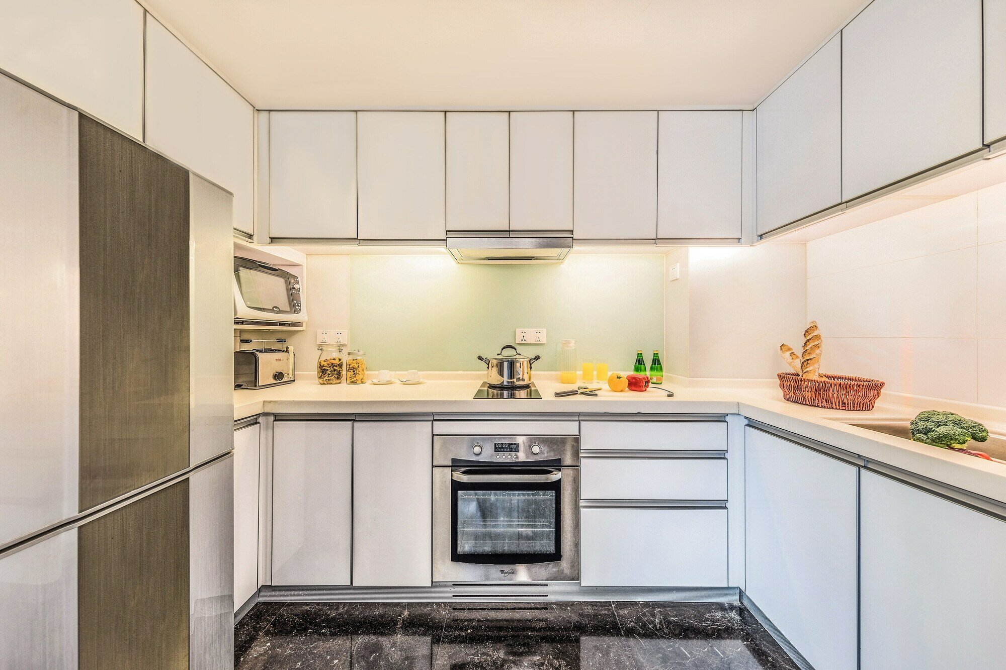 Фото Somerset Riverview Chengdu