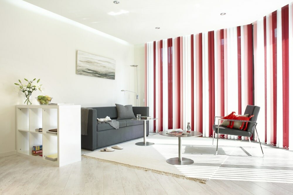 Фото Limehome Barcelona Rector Triadó