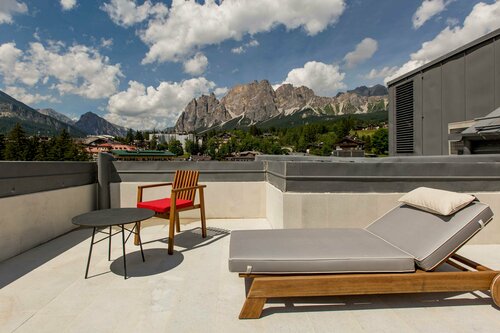 Гостиница Grand Hotel Savoia Cortina d'Ampezzo, A Radisson Collection Hotel в Кортина-д`Ампеццо