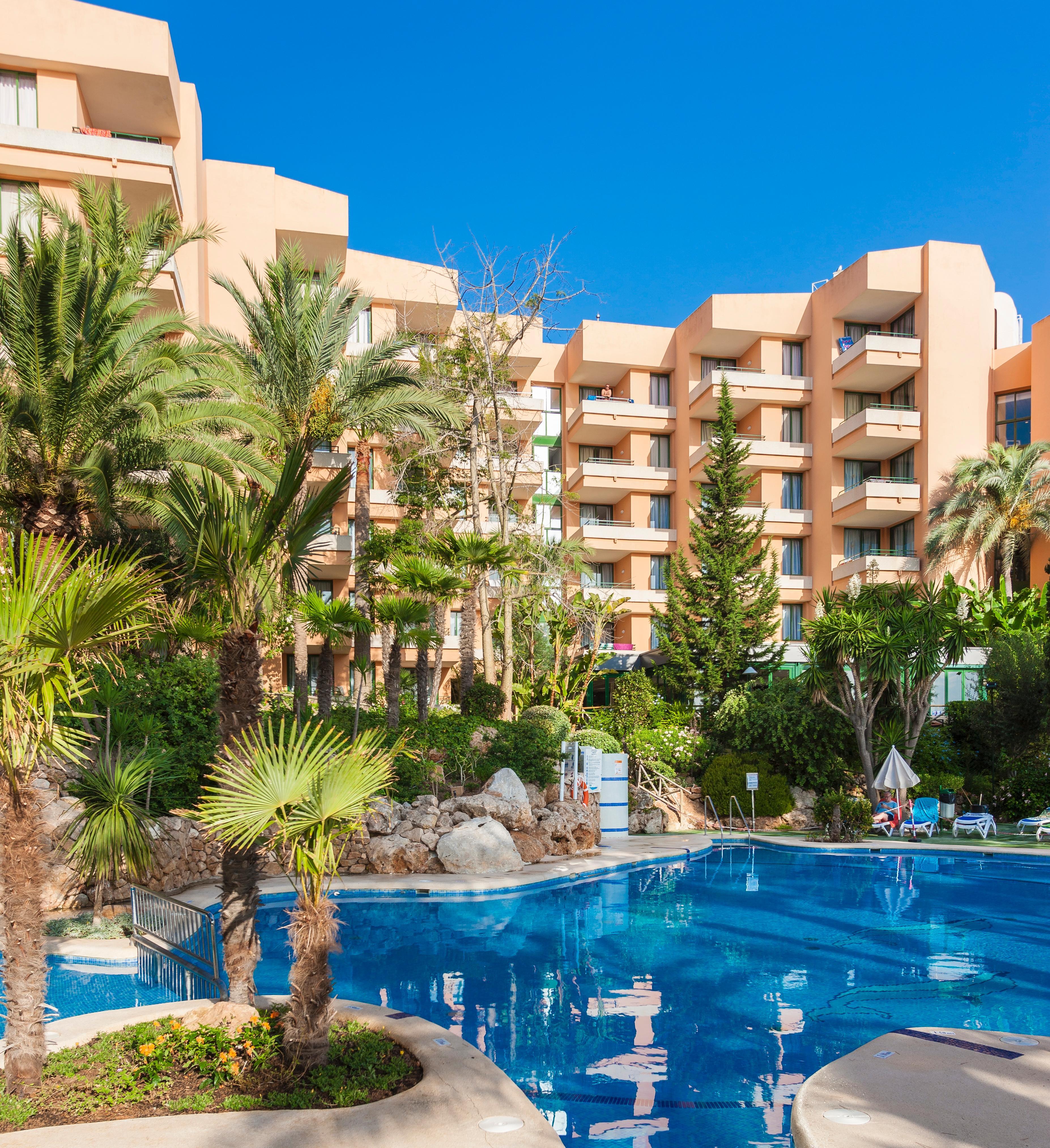 Фото Globales Nova Apartamentos