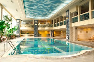 Гостиница New Orient Landmark Hotel