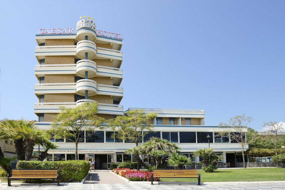 Фото Hotel Caesar