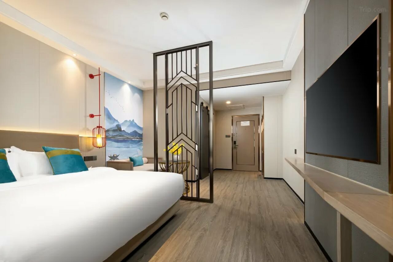 Фото отеля 2