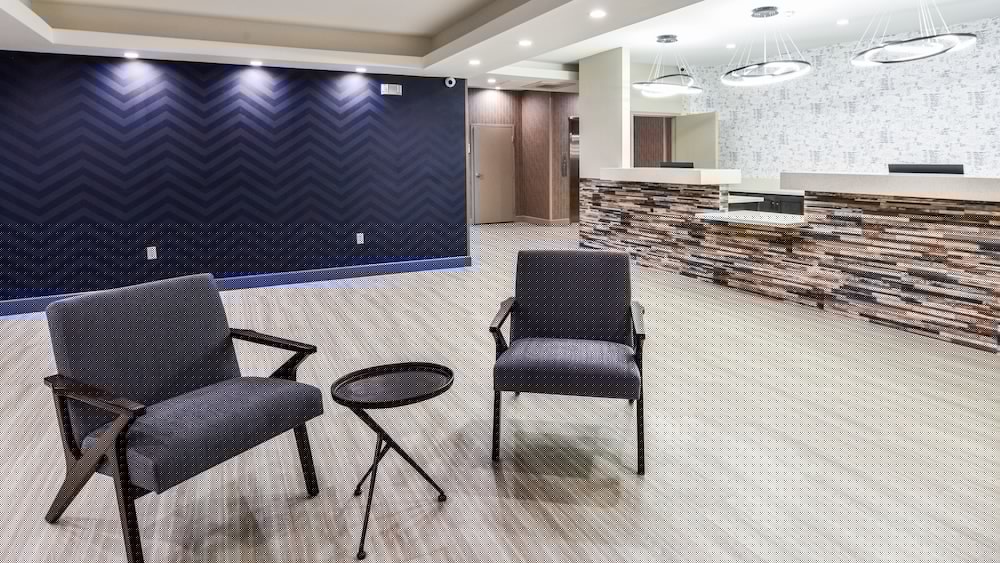 Фото Hollywood Inn Suites Hotel