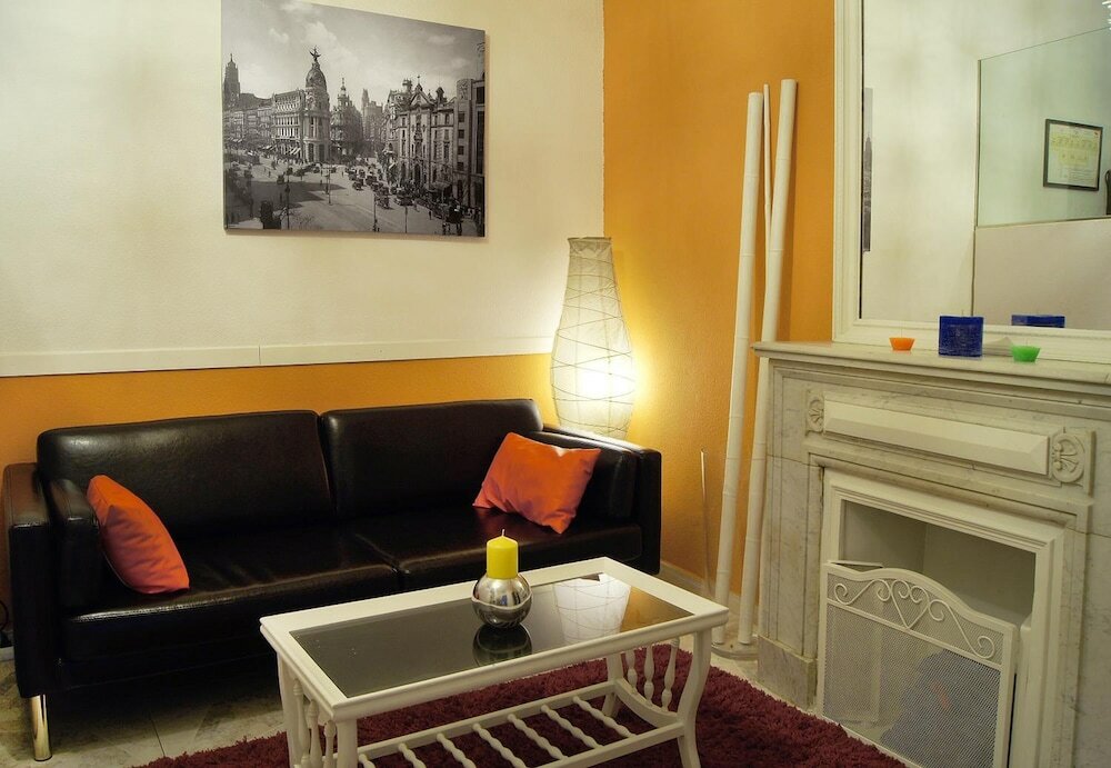 Фото Hostal Fuencarral Kryse