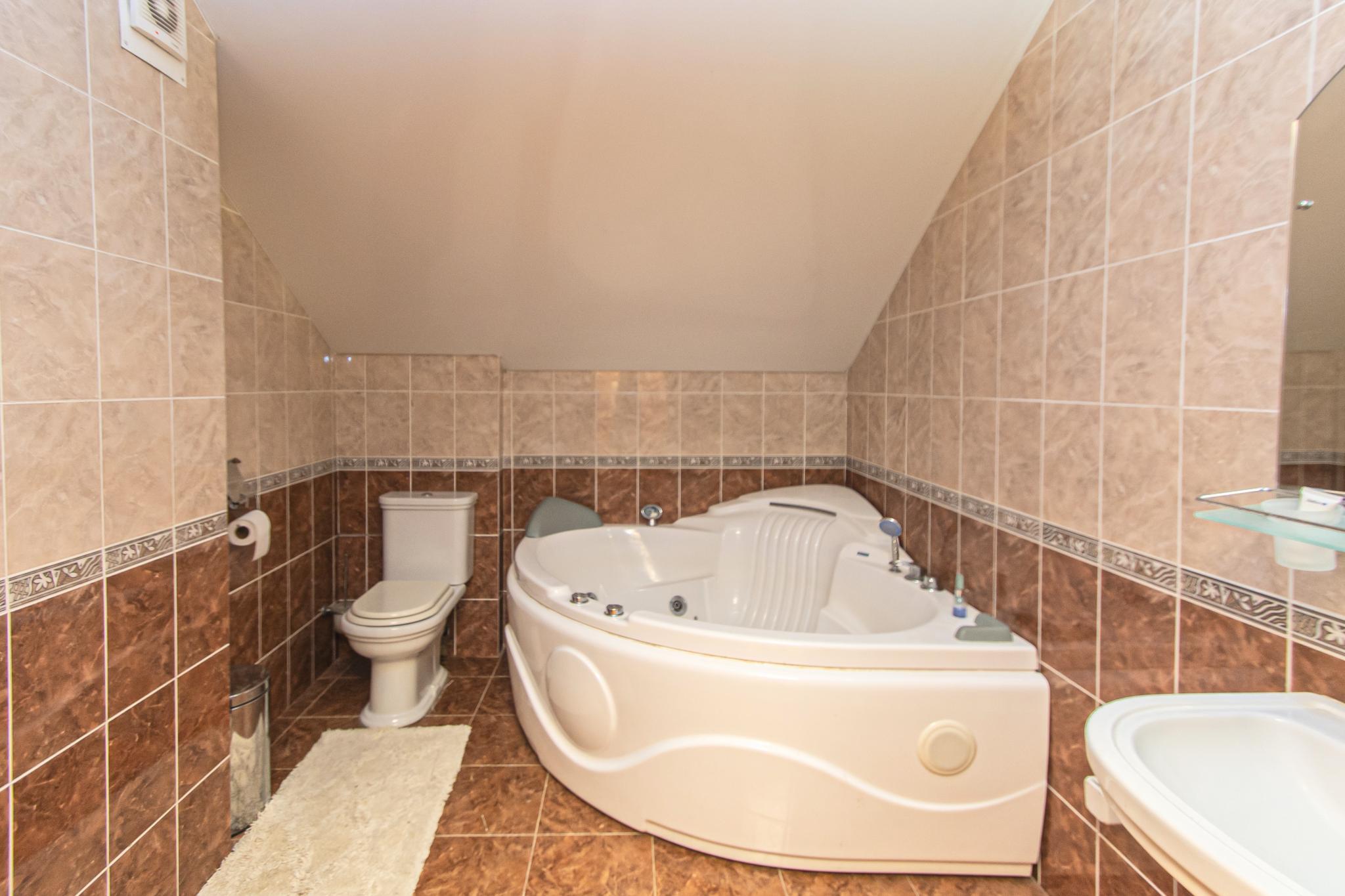 Фото Поле-отель Новая Салынь