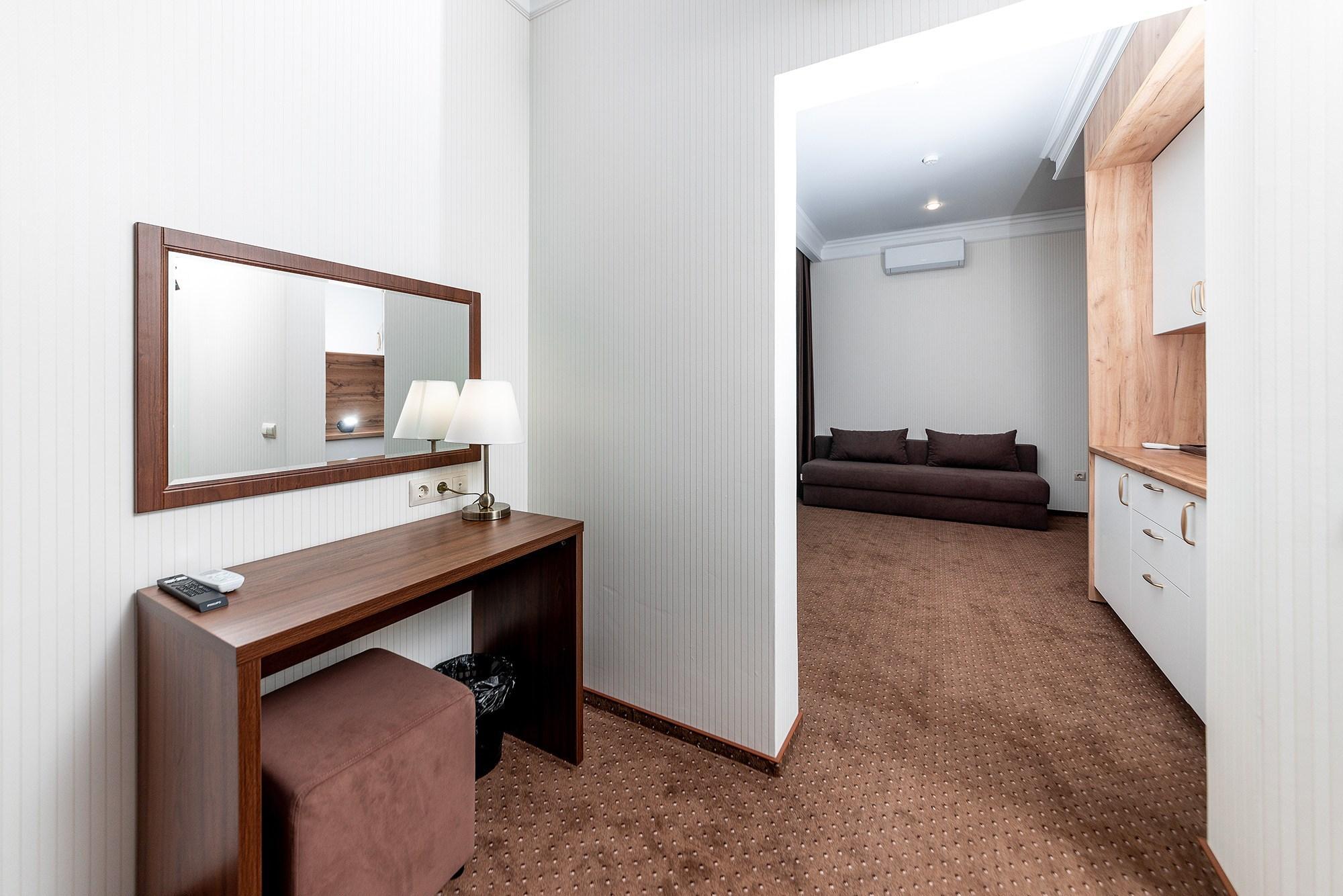 Фото Adriatic Hotel