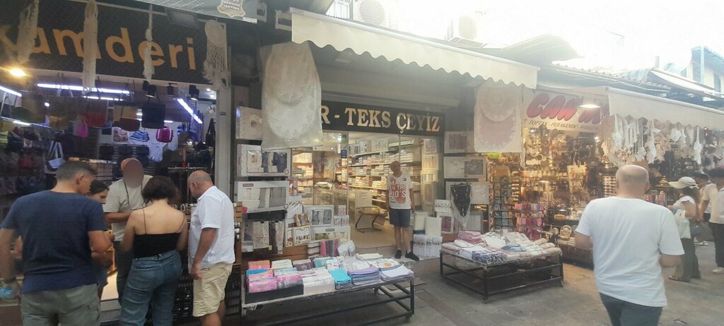 Household goods and chemicals shop Ser-Teks Ceyiz, Izmir, photo