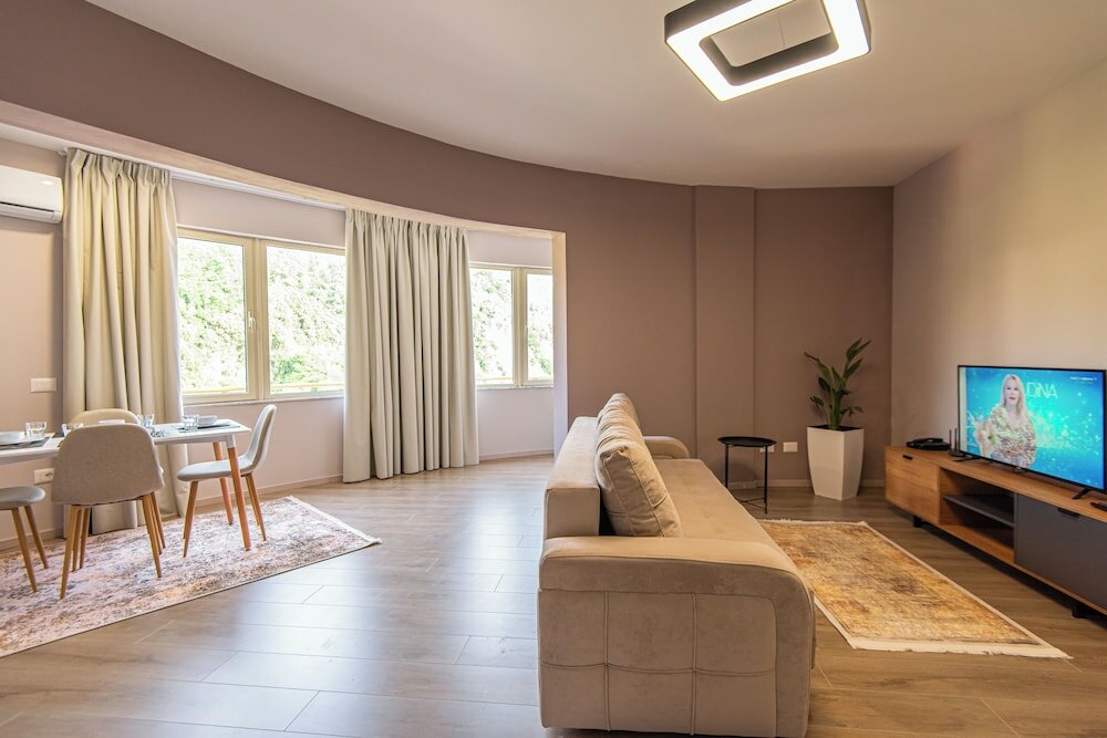 Фото ApartHotel Eda