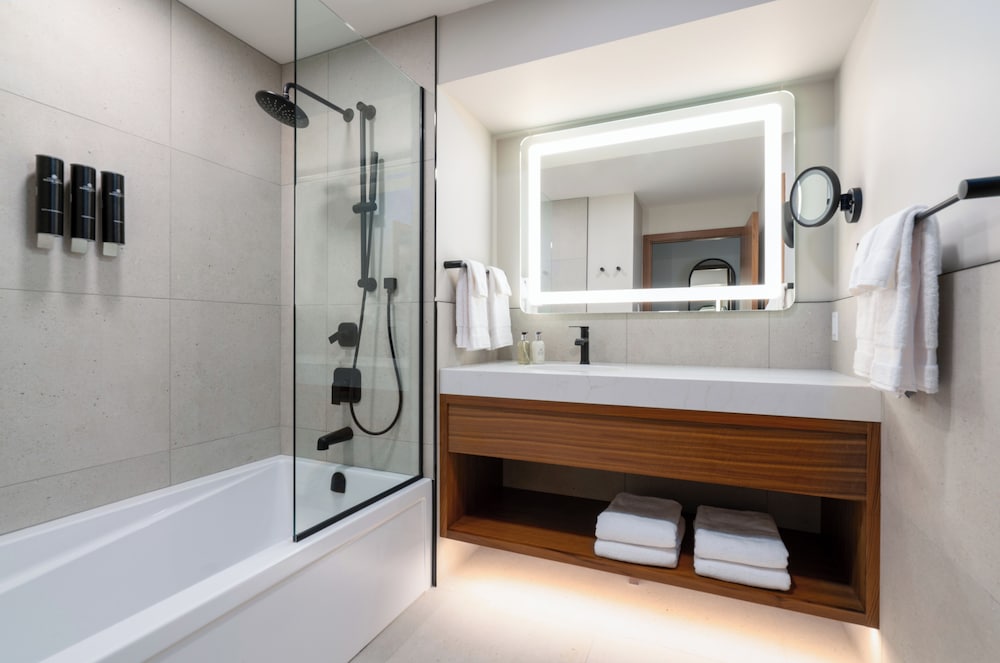 Фото Naturally Pacific Resort