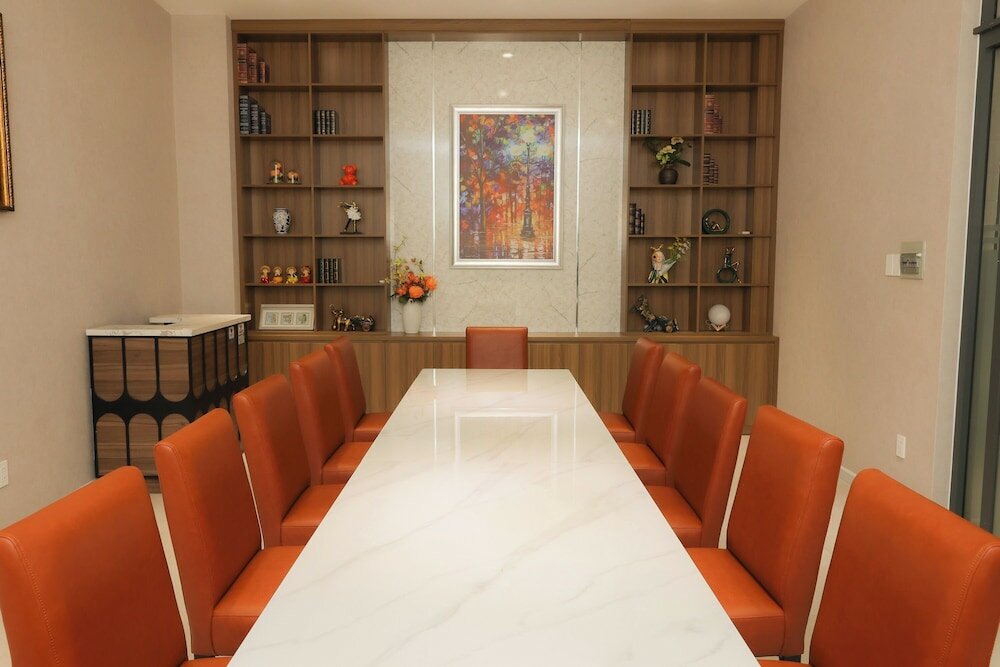 Фото Lanura Saigon Boutique Hotel