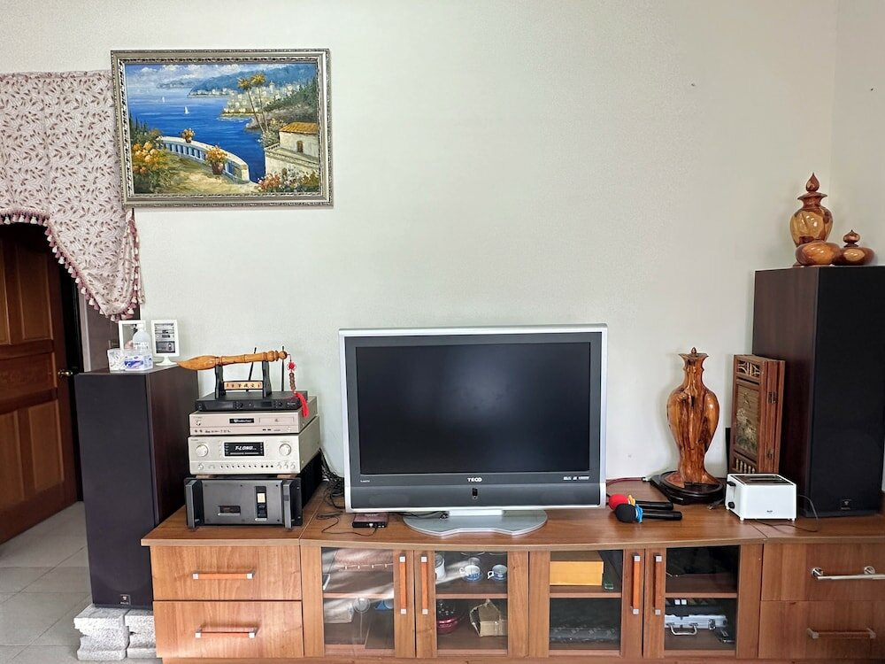 Фото Little girl's home