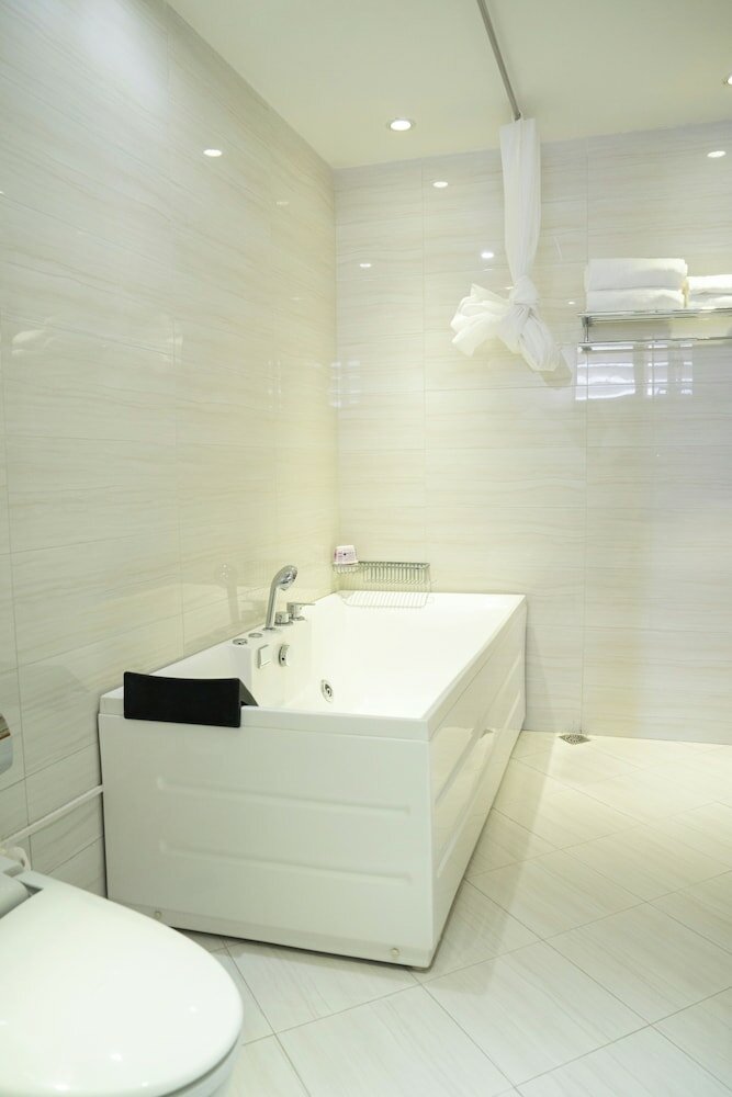 Фото Viet Vuong Building Ha Noi Capital