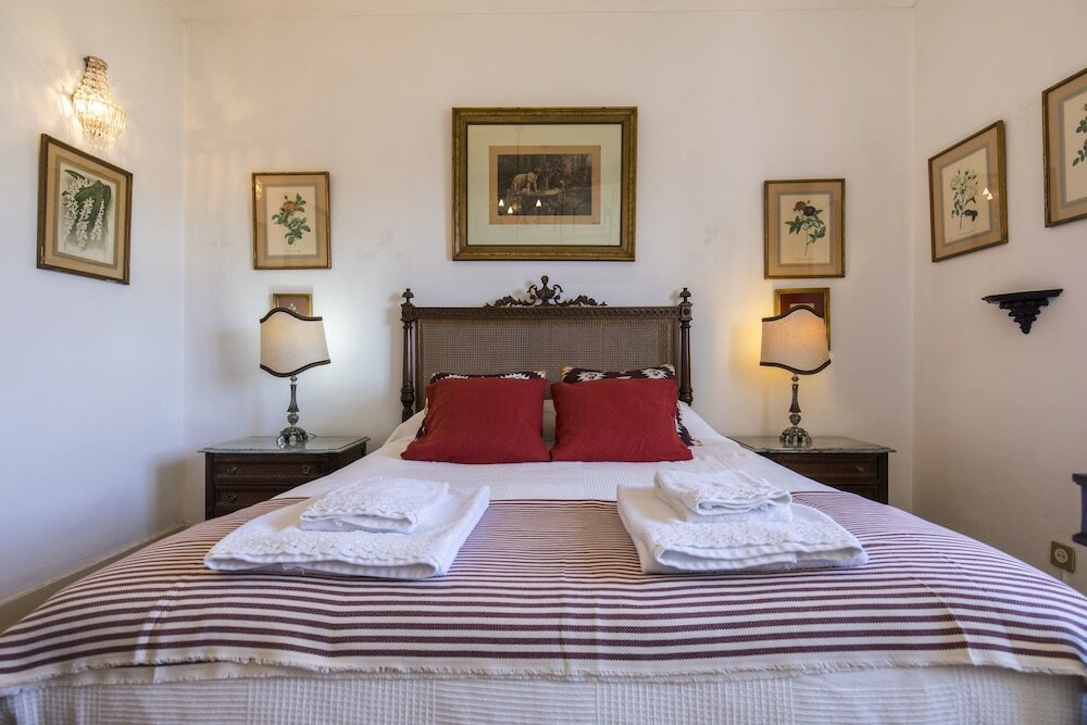 Фото Rustic Seaview Apartment in Cascais