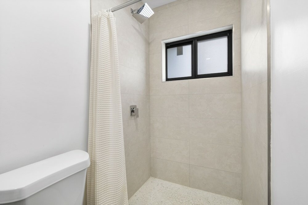 Фото Oasis by Alani Bay Fort Lauderdale