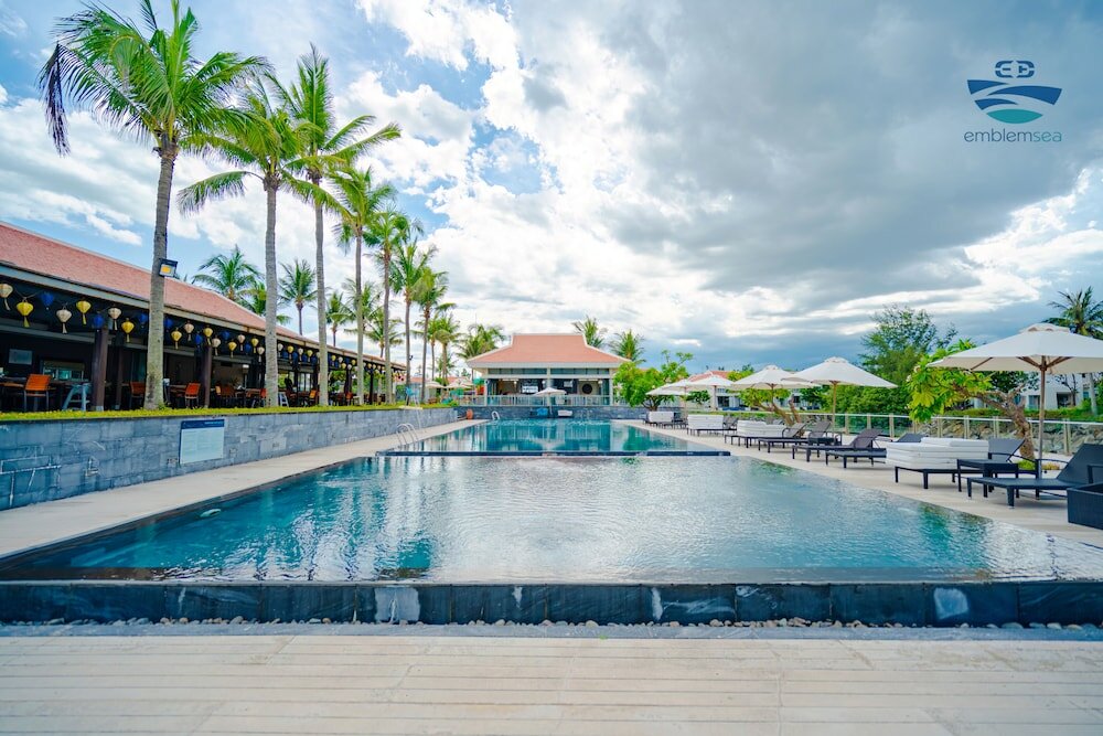 Фото Ocean Luxury Villas by Emblemsea