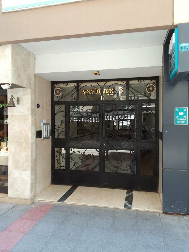 Maritime agency Karavan Cruises, Izmir, photo