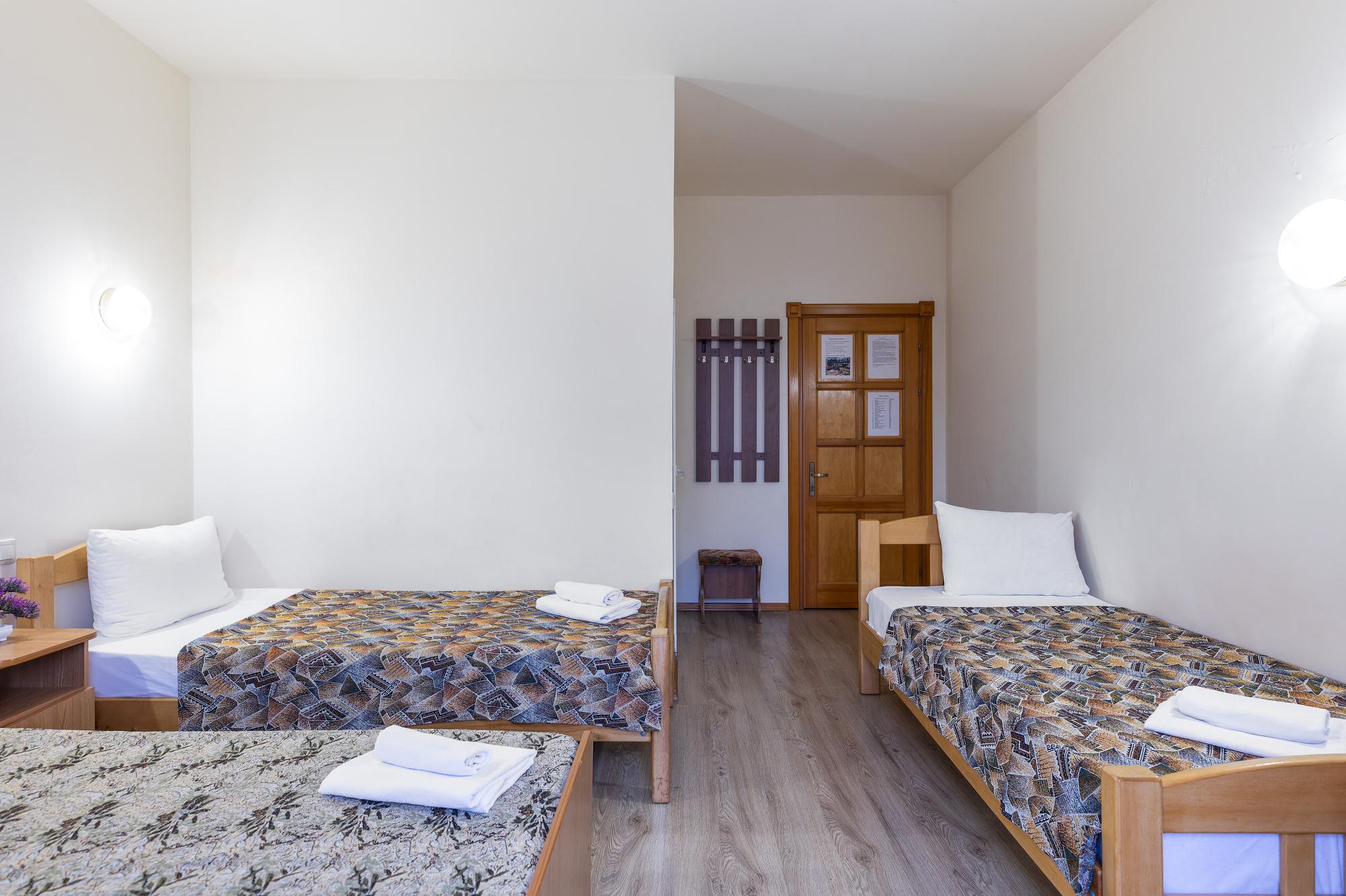 Фото Светлый Аллама групп