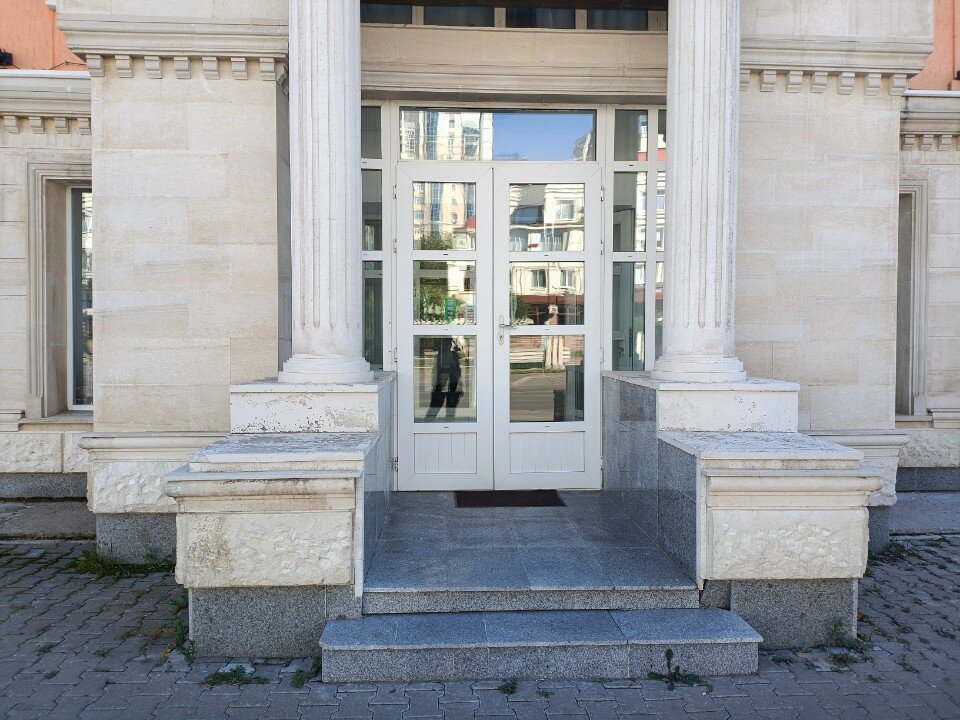 Фото Business Hotel