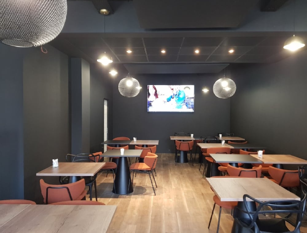 Фото Kyriad Clermont Ferrand Centre