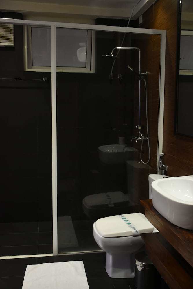 Фото Midky Hotel