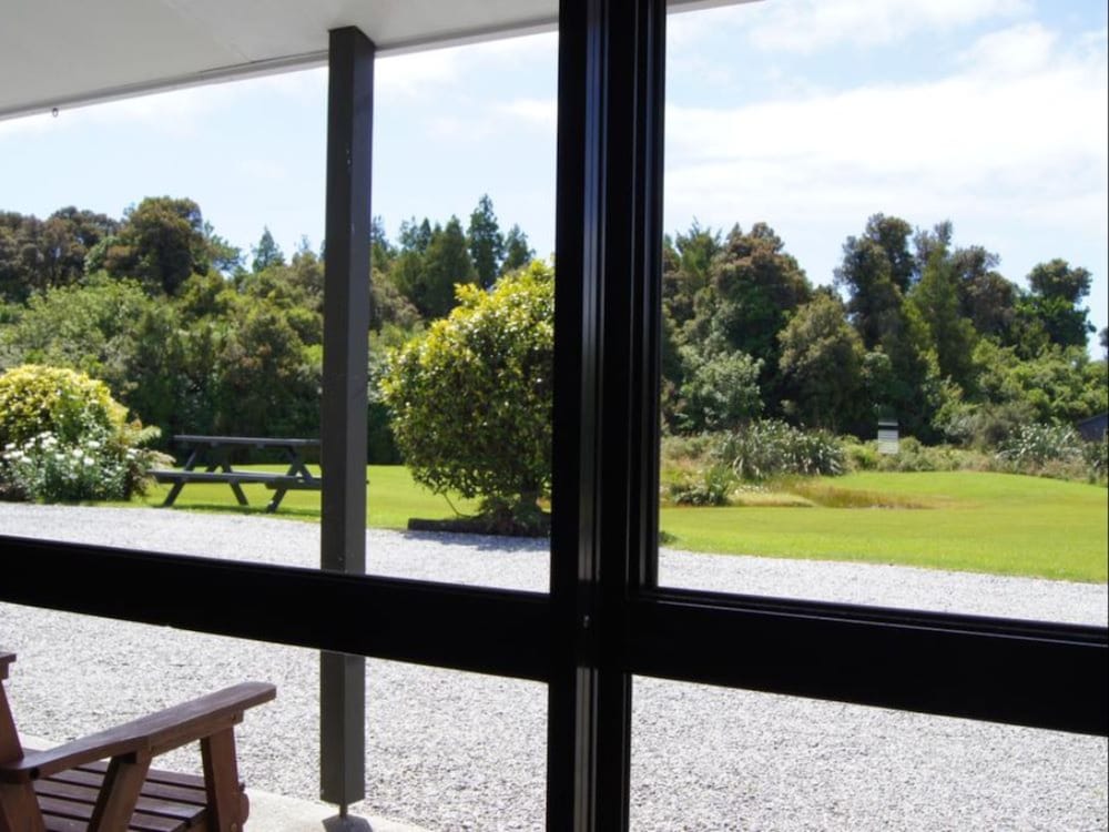 Фото Heritage Park Lodge