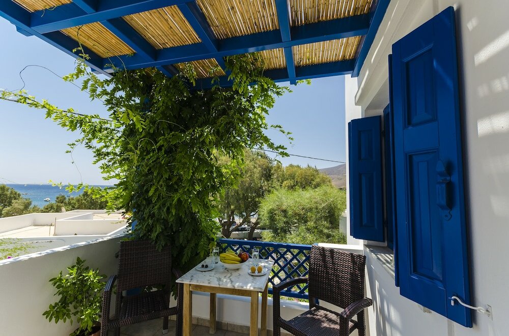 Фото Mouras Studios