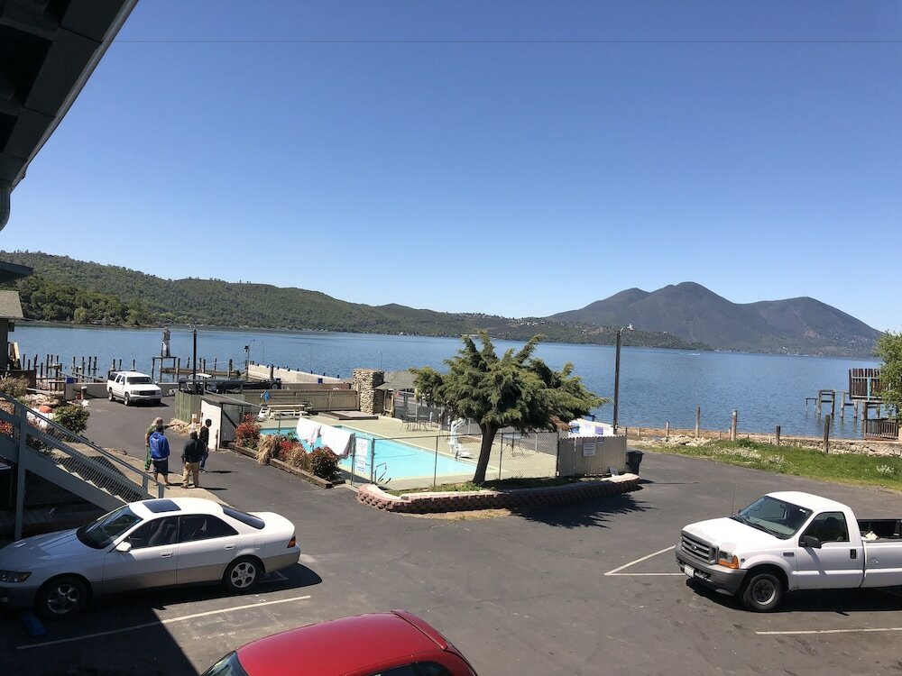 Фото Lamplighter Motel