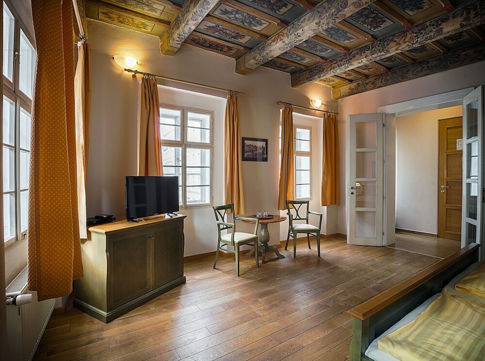 Фото 182330774545