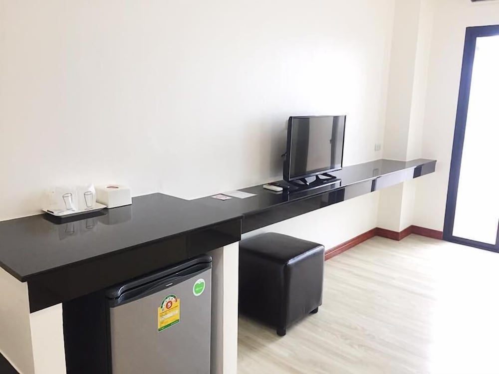 Фото Orchid Riverview Hotel