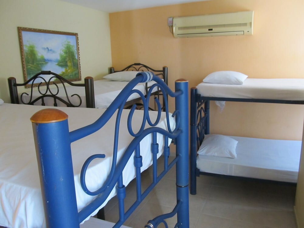 Фото Hostal Solymar