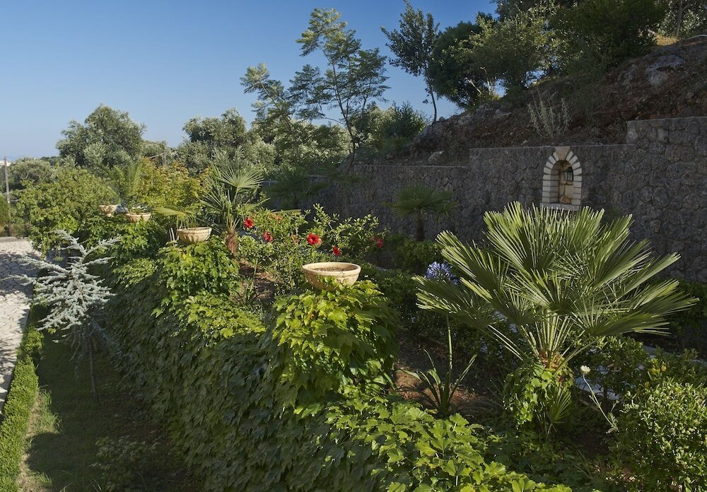 Фото Marialice Apartments