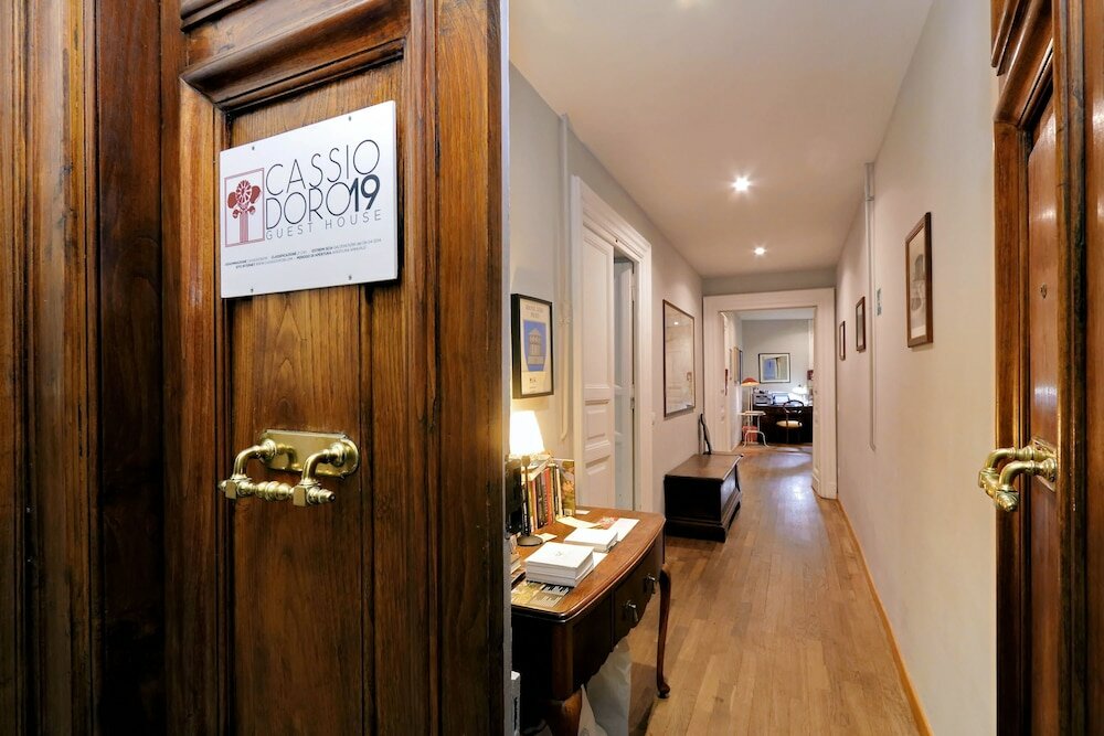 Фото Cassiodoro 19