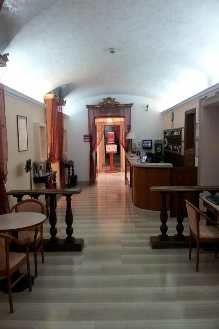 Фото Hotel Center 2