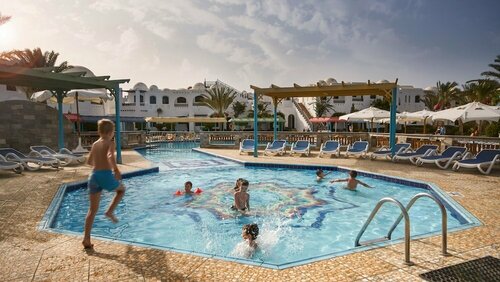 Гостиница Arabella Azur Resort в Хургаде