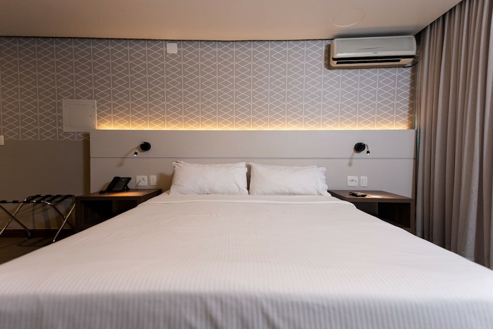 Фото Master Porto Alegre Hotel